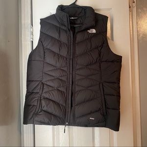 550 north face puffer vest